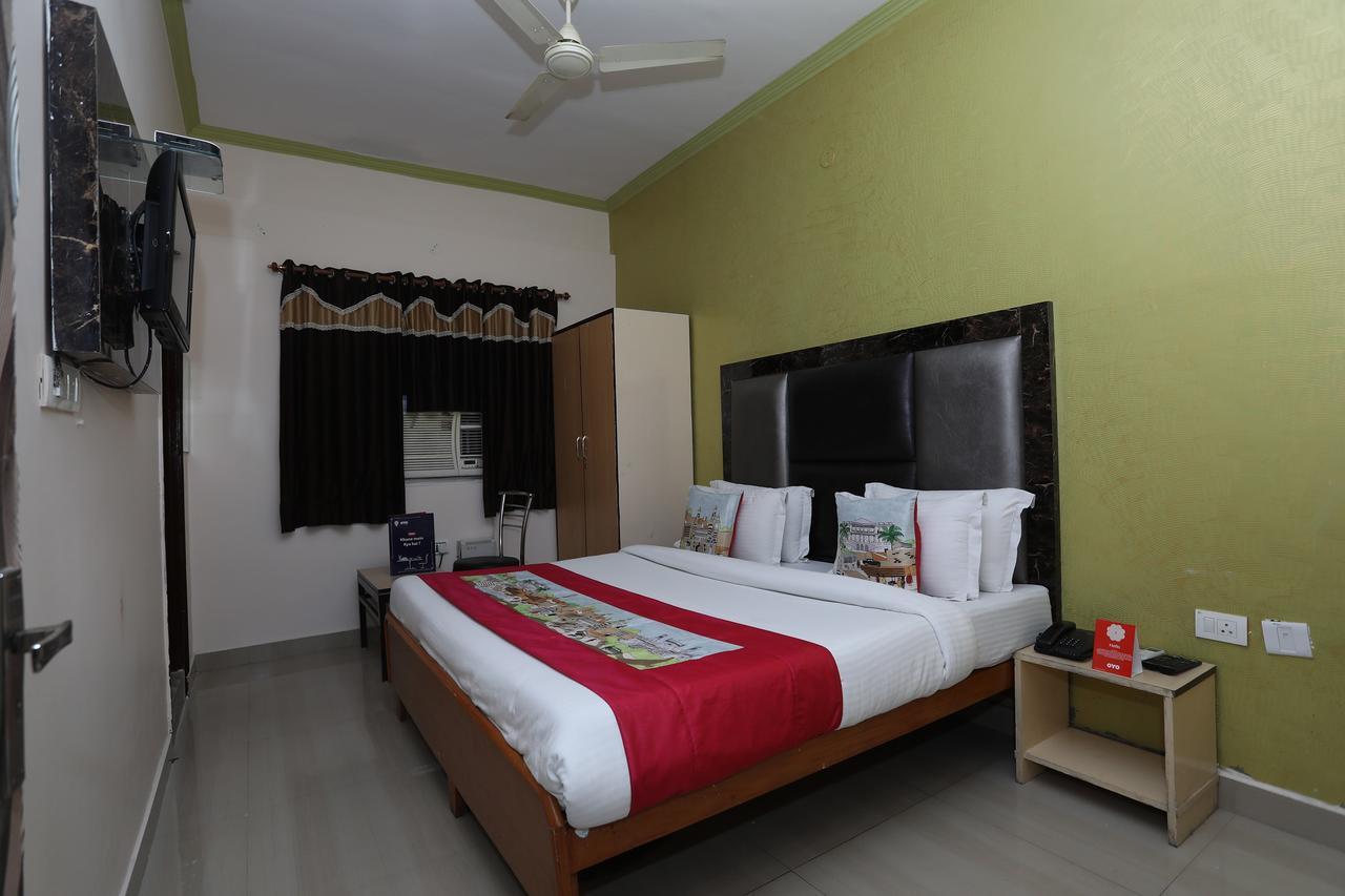 Hotel Deepak Джапур Экстерьер фото